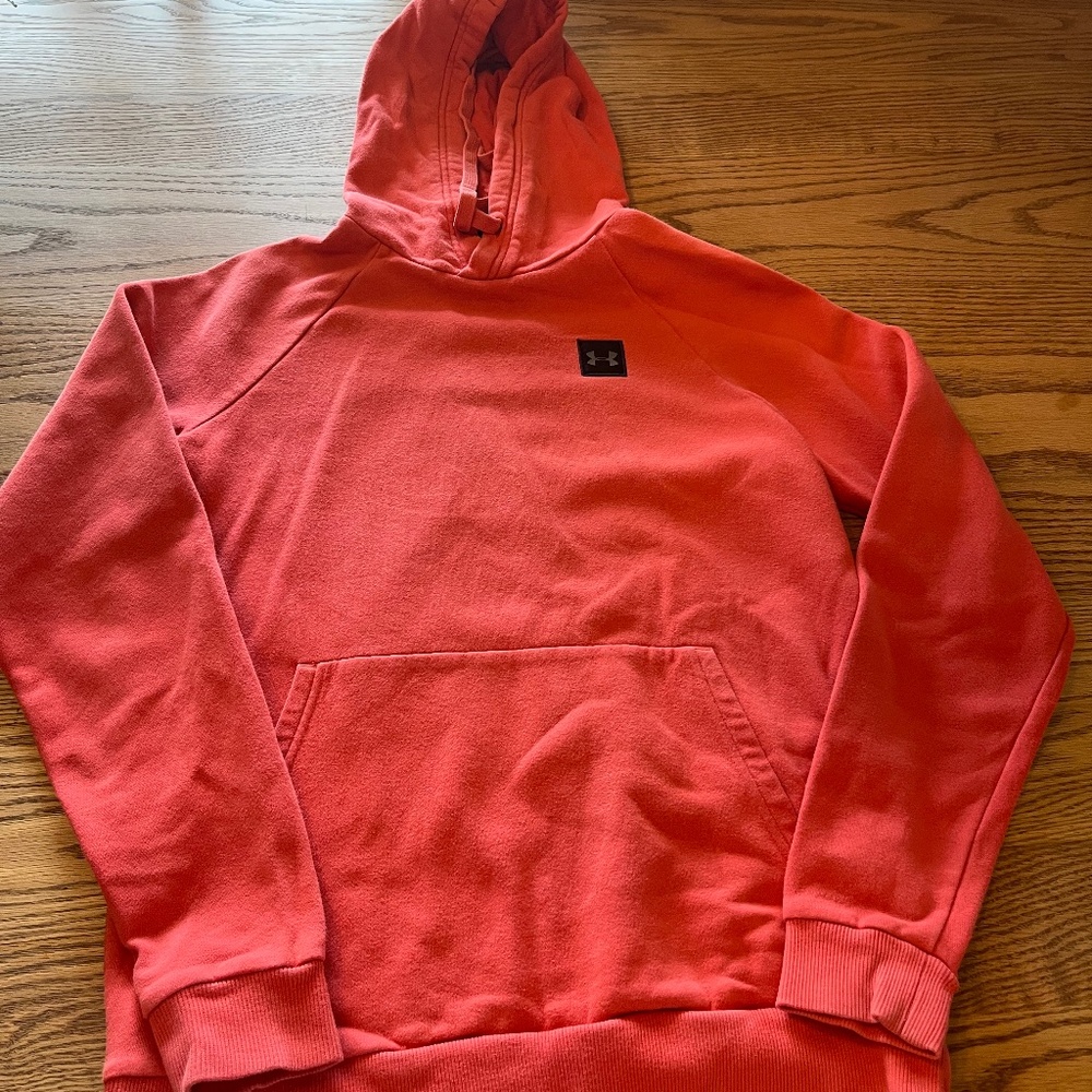 Under Armor Hoodie -men small